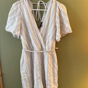 Trixxi Cream and Gray Backless Dress